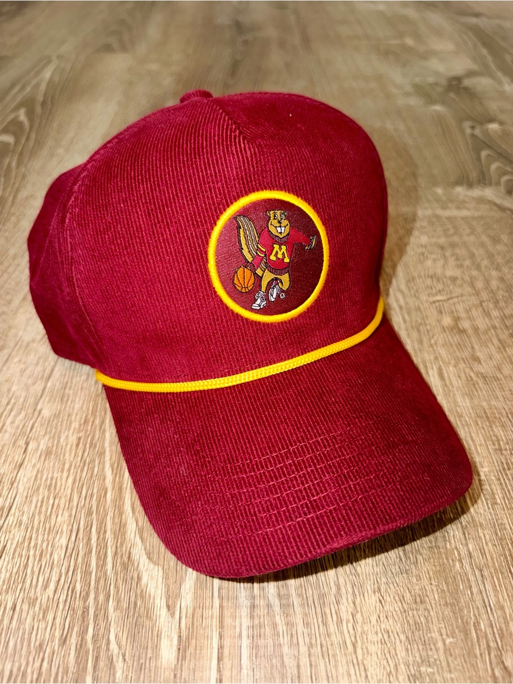 NEW: Minnesota Golden Gophers Corduroy Basketball Hat